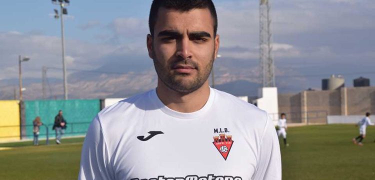 Javi Lopez Jugador del Aspe Unión Deportiva Senior “B”