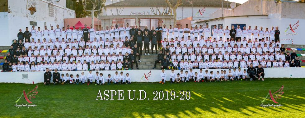 Foto de familia del Aspe UD temporada 2019/2020