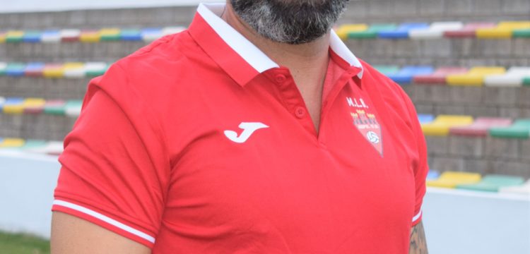 Antonio González Martínez es entrenador de porteros del Cadete B del Aspe Unión Deportiva.