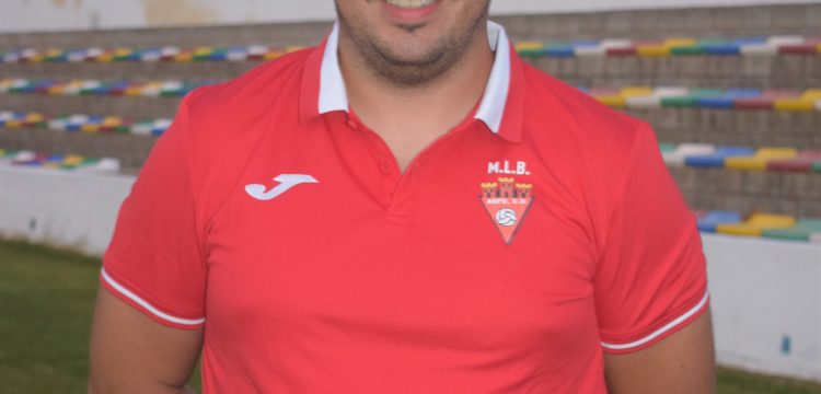 Luis Navarro Ramírez , Cata, es entrenador del Aspe UD