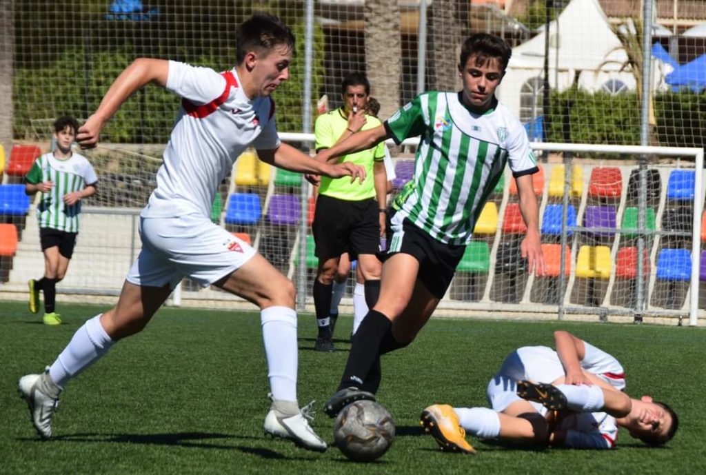 Encuentro frente al Gimnastic de San Vicent