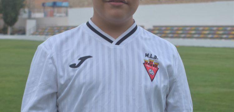 Álvaro Botella Martínez es jugador del Aspe UD