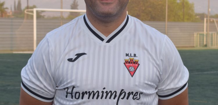 Bernardo García es jugador del equipo Veteranos del Aspe Unión Deportiva.