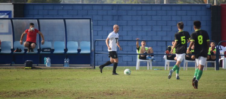 Álvaro en el encuentro frente al UD Ilicitana