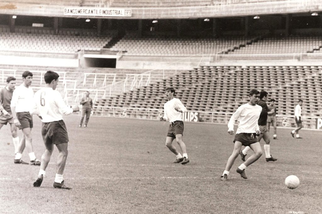 Entrenamiento en el Santiago Bernabeu